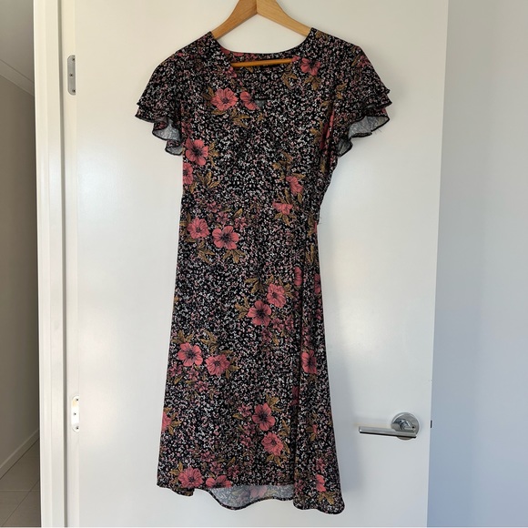 Dotti Floral Wrap Dress Size 8 - Picture 2 of 7